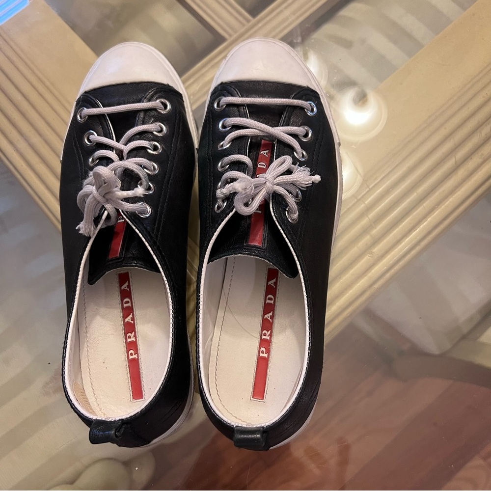 Prada sneaker 36.5 EU